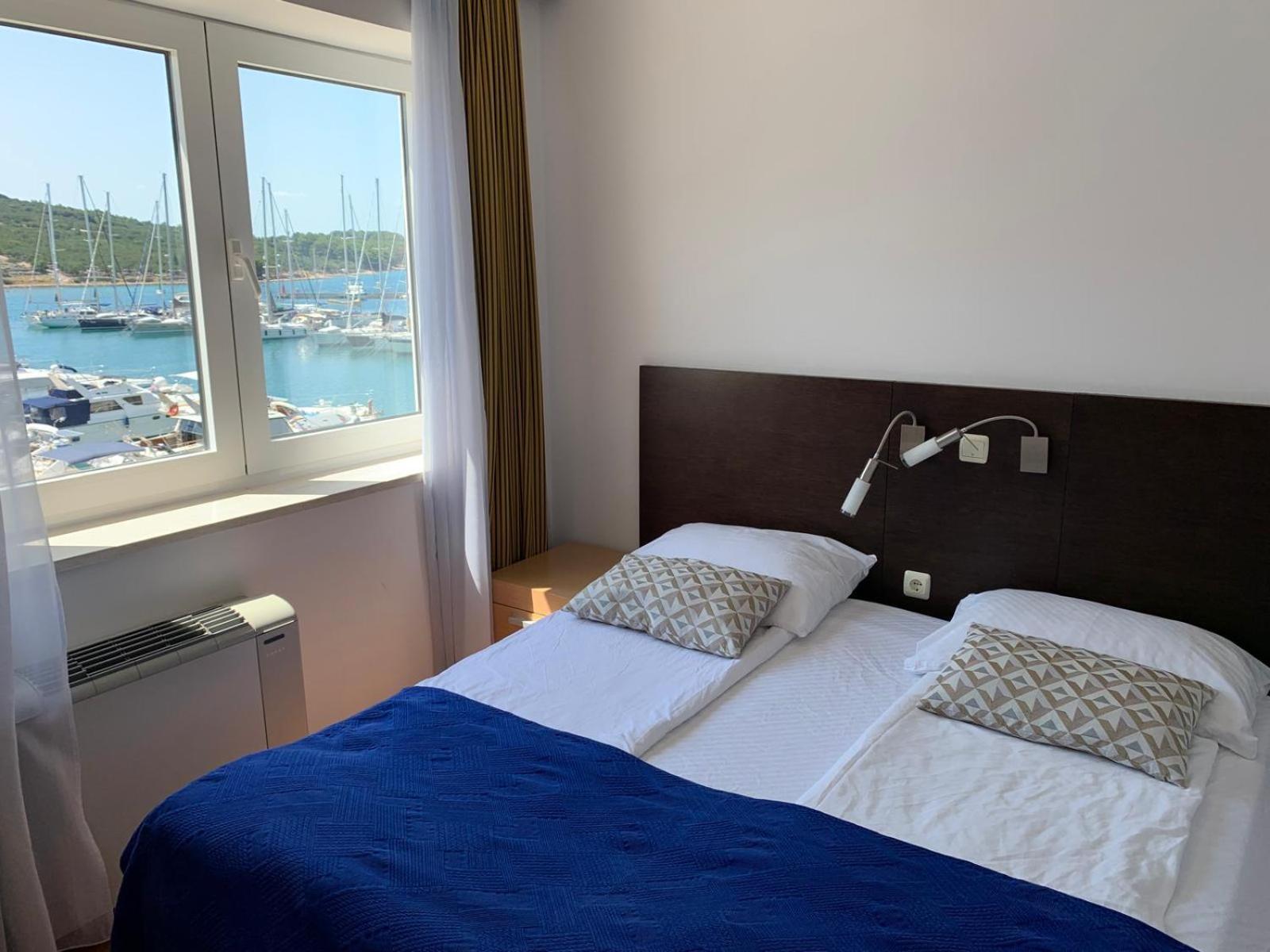 Apartment Aci Marina Црес Екстер'єр фото