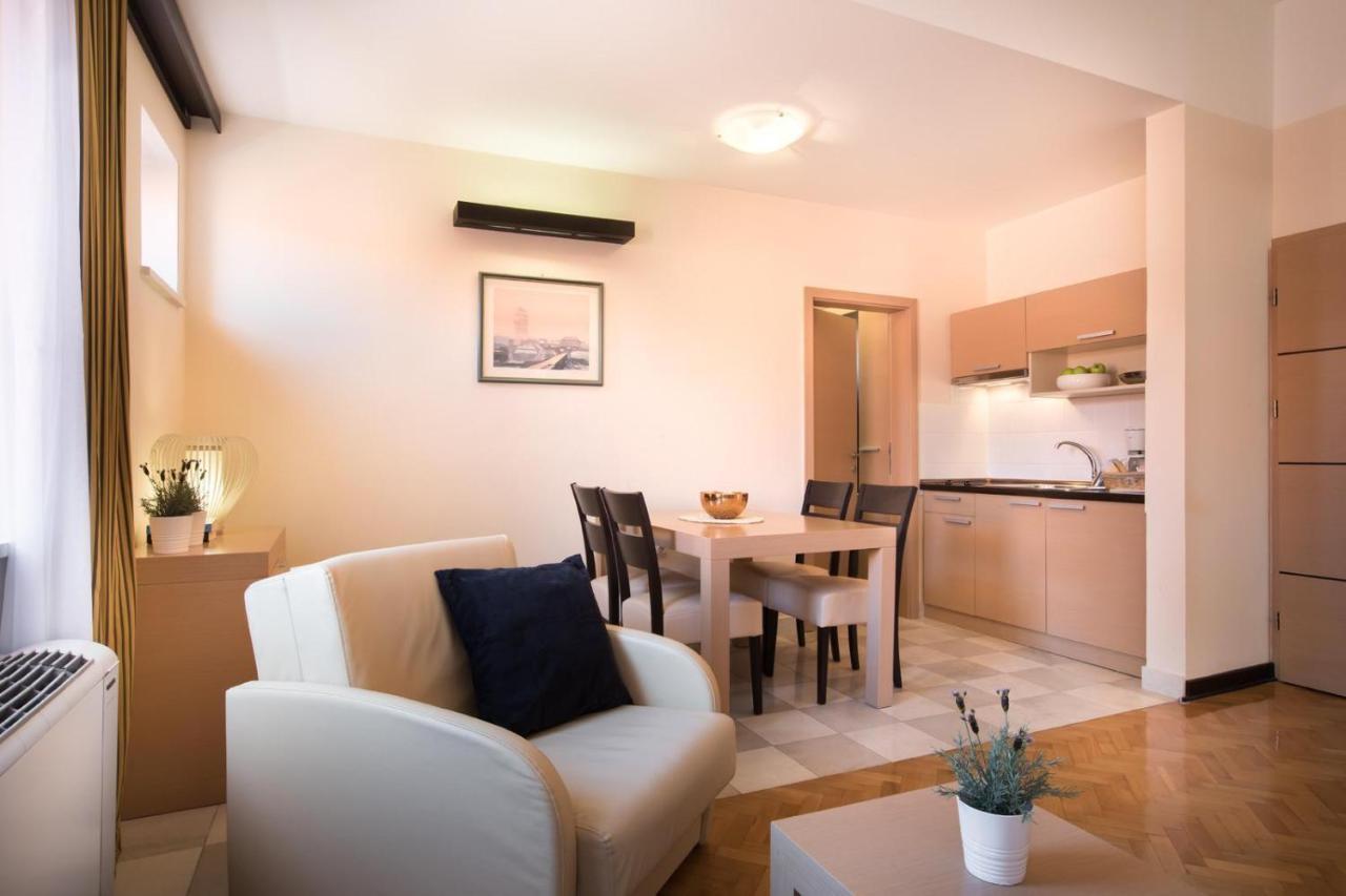 Apartment Aci Marina Црес Екстер'єр фото