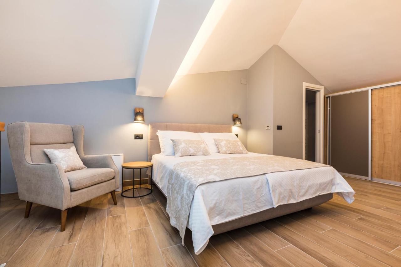 Apartment Aci Marina Црес Екстер'єр фото